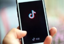 Investigan si TikTok causa daños en la mente de los adolescentes