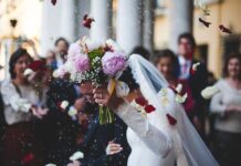 Festejaron su casamiento con un atentado suicida en una catedral