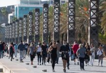 España le pone fin al uso del barbijo por el Covid, mientras Madrid y Barcelona abren discotecas