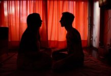 Un foro en internet reune a adultos vírgenes y los ayuda a debutar