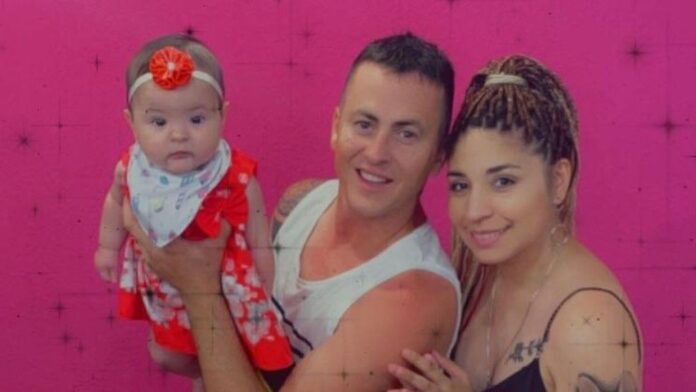 rocio_quirozx_su_pareja_y_su_hija_alma_jpg_173866420_crop1626889955516.jpg_1710391874