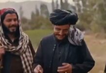Video: talibanes estallan de risa cuando periodista les pregunta si se van a respetar los derechos de las mujeres