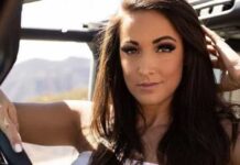 La maestra que abandonó el aula para ganar 100.000 dólares por mes en OnlyFans