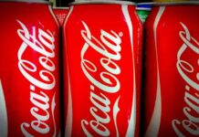 Un hombre muere tras beber en 10 minutos toda una botella de Coca-Cola de 1,5 litros
