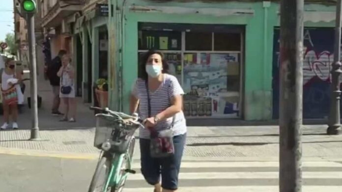 estaba_dando_una_entrevista_sobre_inseguridad_y_casi_le_roban_la_bici_1_1.jpg_1734428432-min