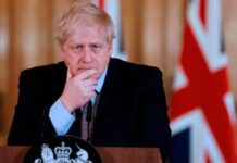 Boris Johnson asegura que Ómicron se contagia entre vacunados con dos dosis