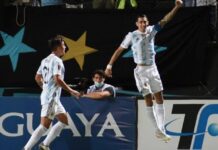Imperdible viral de relator uruguayo: “Contra los pechos fríos de Dybala y Di María no podemos perder”