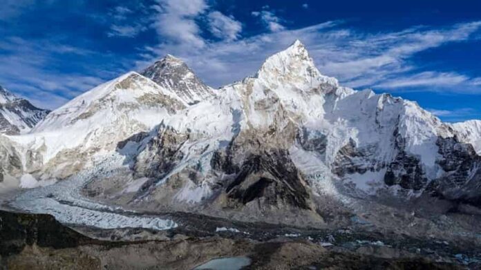 everest-1-min