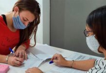 Entre los jóvenes desempleados, las mujeres enfrentan una “peor situación”