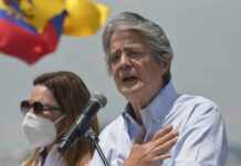 Ecuador: La Asamblea Nacional debate la destitución del presidente Lasso