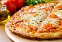 El truco que necesitás saber para calentar la pizza en el microondas