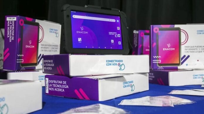 tablets-gratis-jubilados-enacom-min