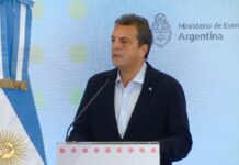 Sergio Massa anunció medidas para profesionales, monotributistas y PyMEs