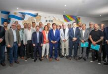 La Justicia dio curso al amparo de 500 intendentes contra el DNU de Milei